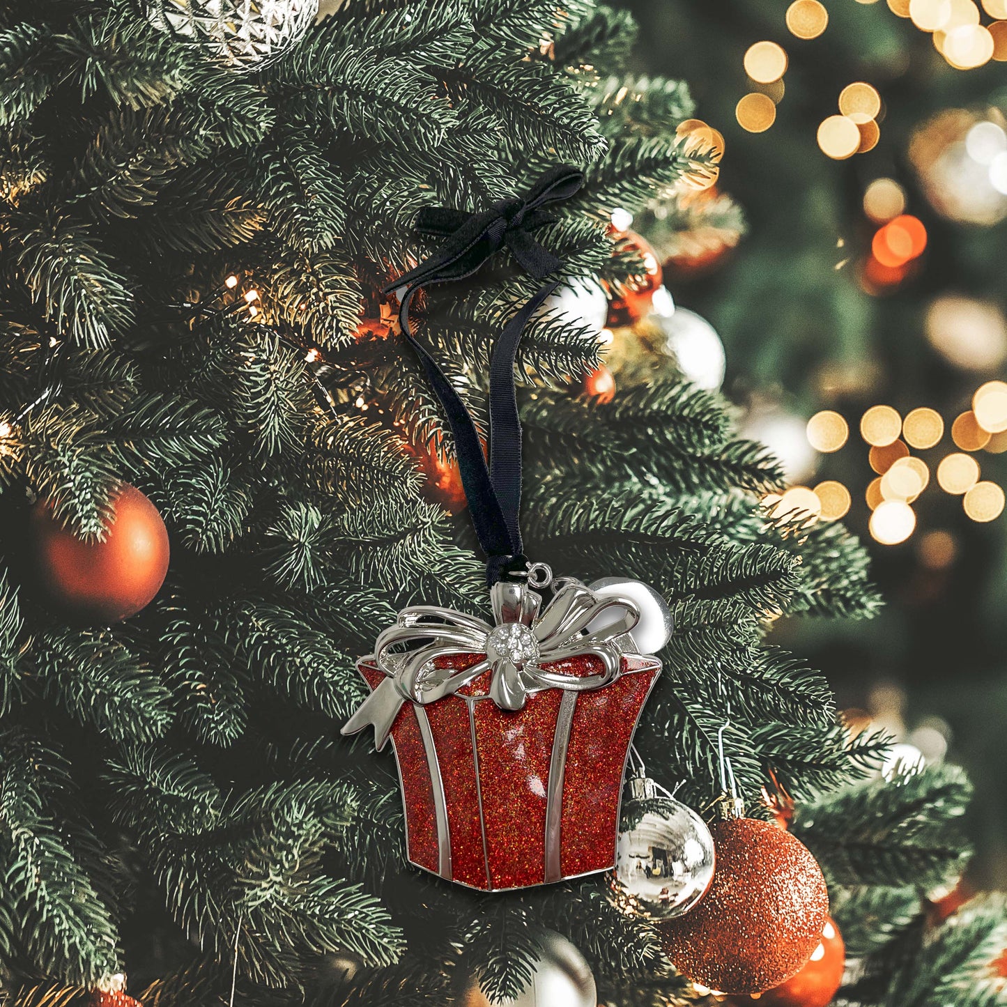 3D Red Gift Box Ornament with Engraving Tag