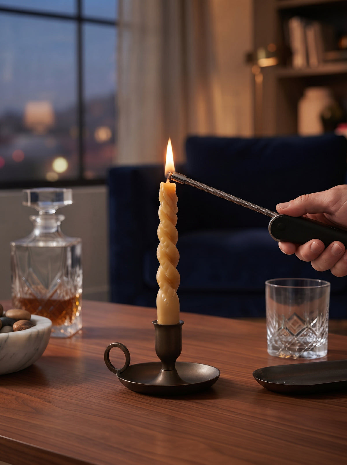Black flameless foldable lighter with a compact, portable design, ideal for convenient everyday and outdoor use.