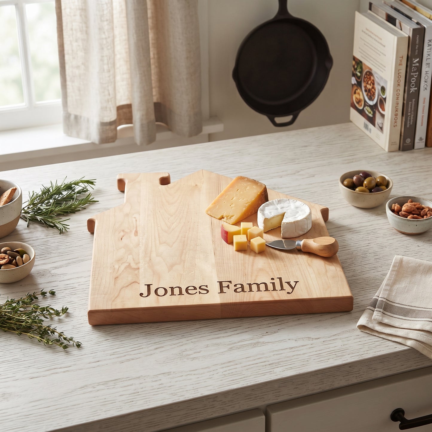 House-shaped pine wood board, 13 x 14 inches, with a smooth surface for cutting, serving, and personalized engraving, ideal for housewarming gifts.

