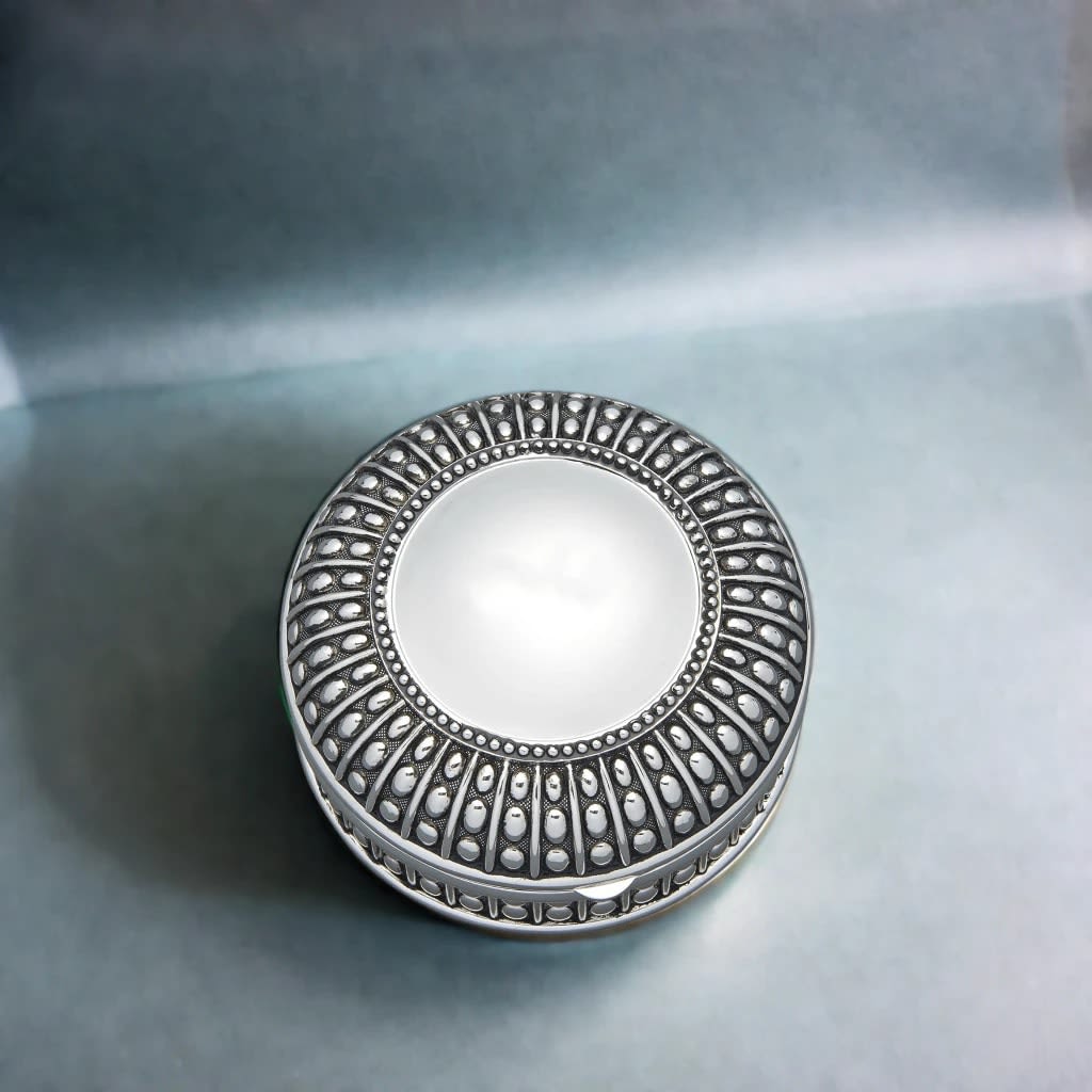 Silverplated Round Antique-Style Box with Beaded Detail, 4.5"