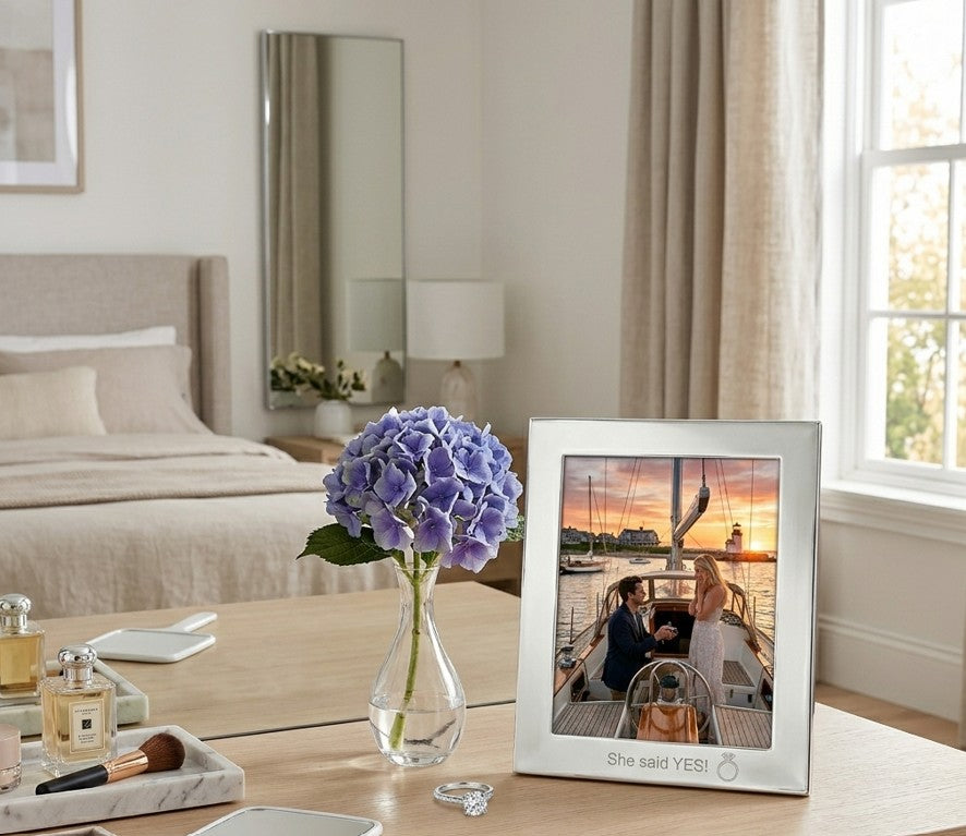 Oxford 8 inch x 10 inch photo frame with a bright metal finish and timeless design, perfect for displaying cherished photos in either portrait or landscape orientation.