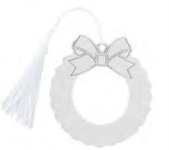 Wreath Ornament w/White Tassel
